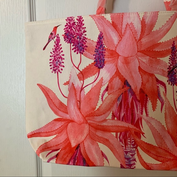 Estée Lauder hummingbird tote bag - Picture 3 of 6